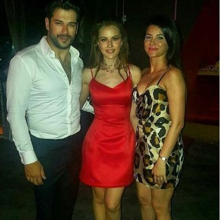 Fahriye Evcen kınayı yaktı