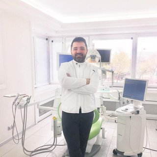 Eksik olan dişin yerine neden implant yapılmalı?