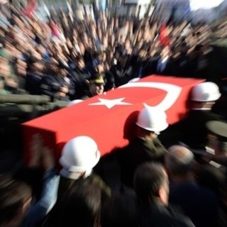 Hakkari’de taciz ateşi: 1 şehit!
