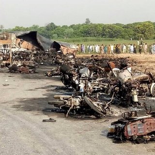 Pakistan'da tanker faciası
